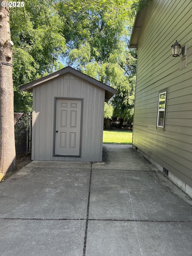 6721 N Yale St, Portland, OR 97203 - view of shed