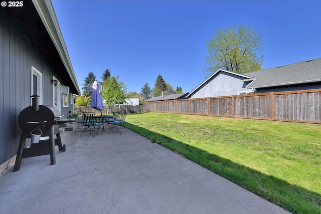921 Williams St, Eugene, OR 97402 - view of patio / terrace featuring area for grilling and outdoor dining space