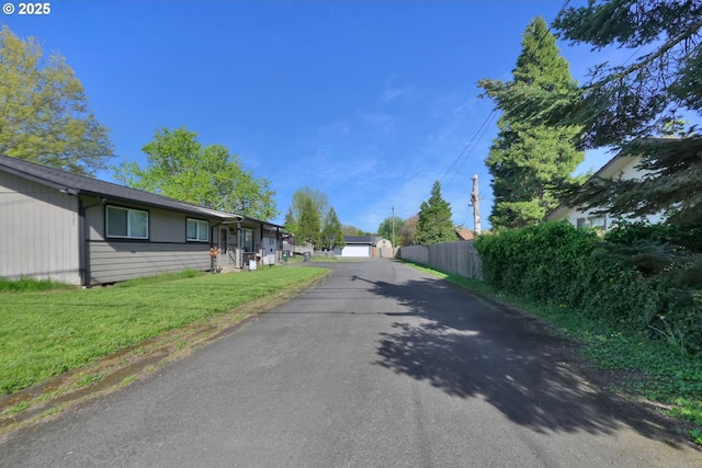 921 Williams St, Eugene, OR 97402 - view of street