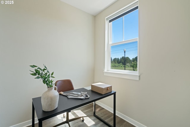 7314 NE 66th St, Vancouver, WA 98662 - office featuring healthy amount of natural light, baseboards, and wood finished floors