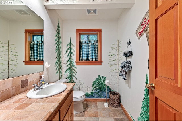 57953 Drury Ln, Blue River, OR 97413 - bathroom with vanity and toilet