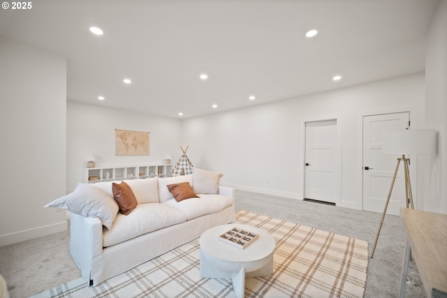 118 W 13th Way, La Center, WA 98629 - living area featuring carpet floors, recessed lighting, and baseboards