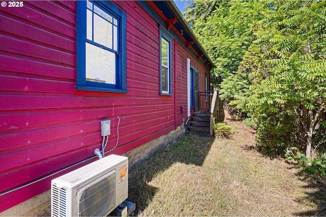 1963 Villard St, Eugene, OR 97403 - view of side of property with a cooling unit