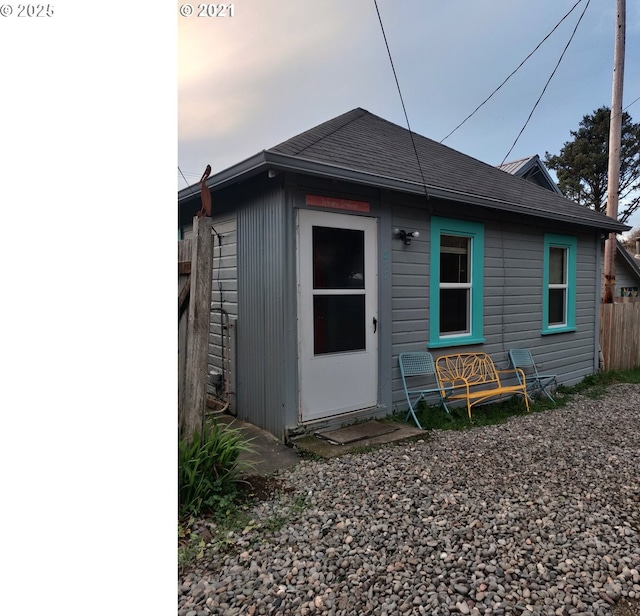 317 N Beacon St, Rockaway Beach, OR 97136 - view of rear view of house
