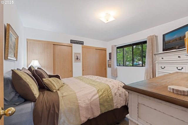 9 N 20th St, Hood River, OR 97031 - bedroom featuring multiple closets