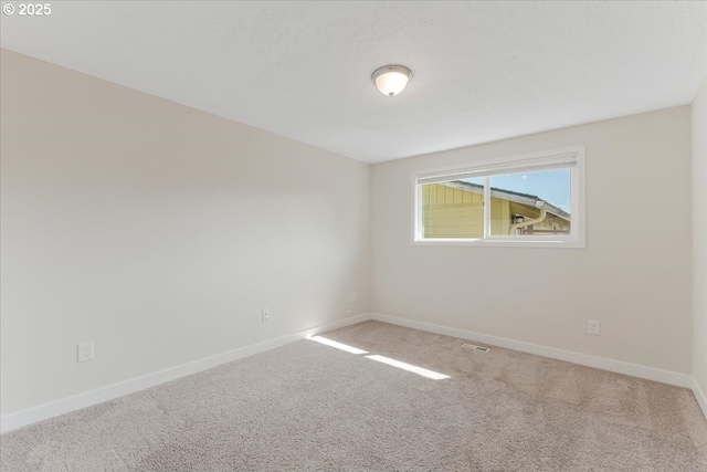 180 Nelson Ln, Gladstone, OR 97027 - carpeted spare room with baseboards