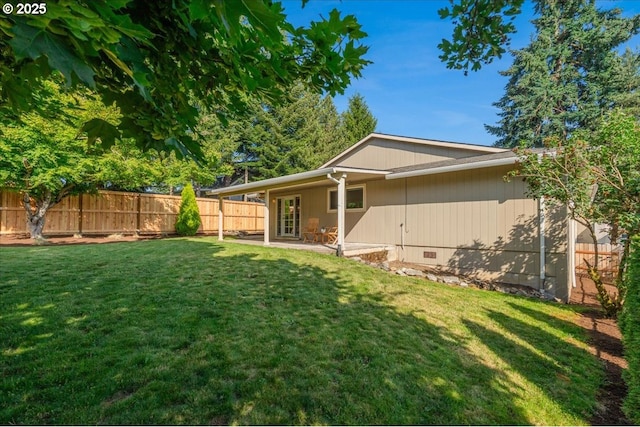 180 Nelson Ln, Gladstone, OR 97027 - back of property with crawl space and a patio