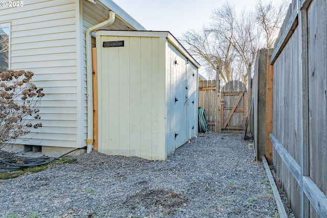 view of outbuilding