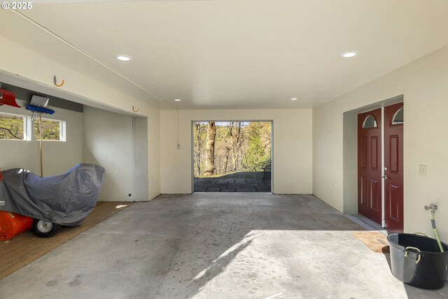 625 Columbia Ave, Lyle, WA 98635 - garage with recessed lighting