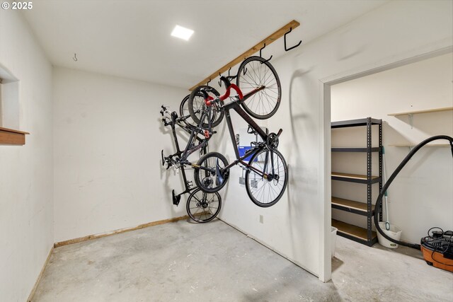 625 Columbia Ave, Lyle, WA 98635 - garage featuring baseboards