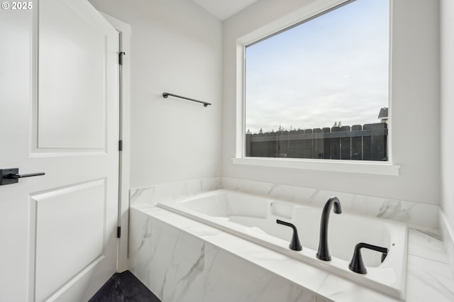 4321 N 11th Way, Ridgefield, WA 98642 - bathroom with a bath