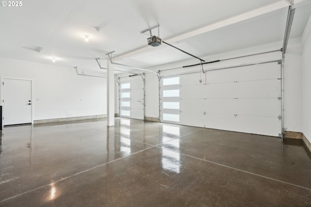 4321 N 11th Way, Ridgefield, WA 98642 - garage featuring a garage door opener