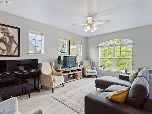 1170 NE 64th Ln Unit 1209, Hillsboro, OR 97124 - living room featuring light wood-type flooring and ceiling fan