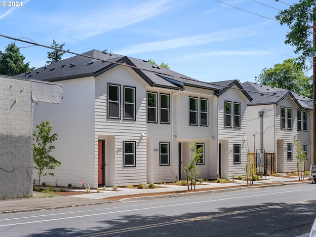 6611 N Fessenden St, Portland, OR 97203 - view of townhome / multi-family property