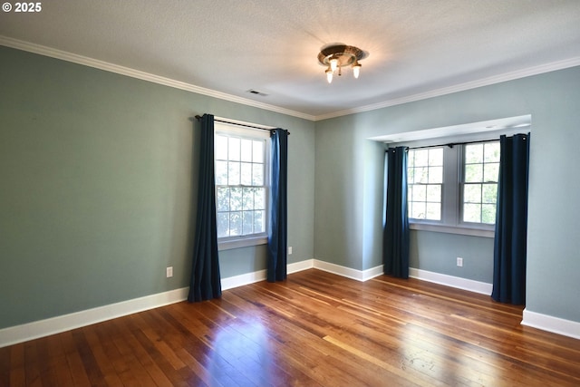 2917 NE 9th Ave, Portland, OR 97212 - unfurnished room featuring hardwood / wood-style floors, ornamental molding, and baseboards
