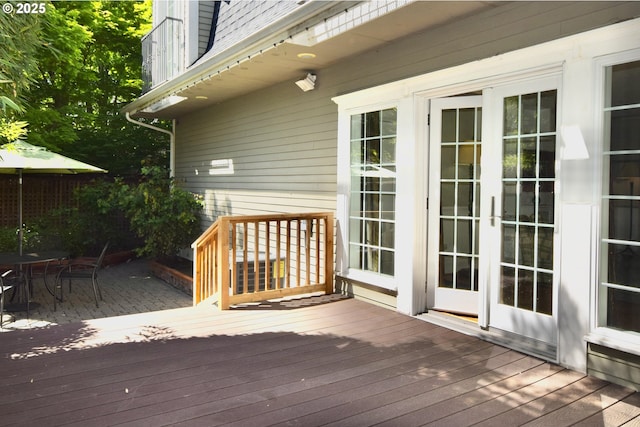2917 NE 9th Ave, Portland, OR 97212 - deck with outdoor dining area