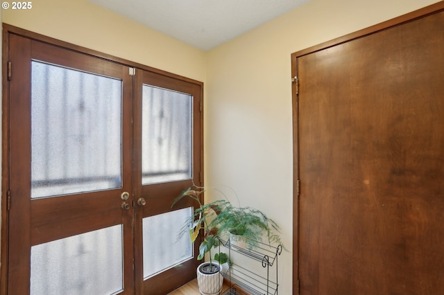12604 NE Prescott Dr, Portland, OR 97230 - entryway featuring french doors