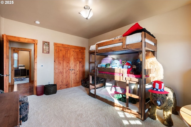 bedroom with carpet flooring