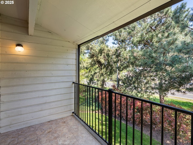3329 NE 162nd Ave, Portland, OR 97230 - view of balcony