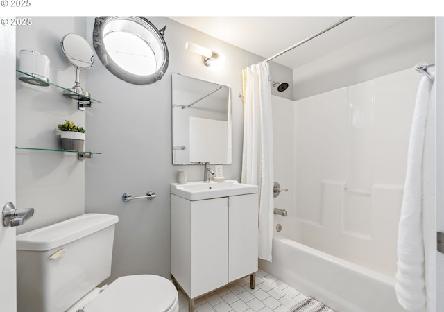 7720 SW Macadam Ave Unit 9, Portland, OR 97219 - bathroom with toilet, vanity, shower / bath combination with curtain, and tile patterned floors