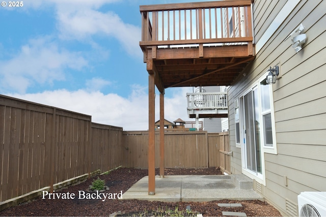 view of yard featuring a patio and a fenced backyard