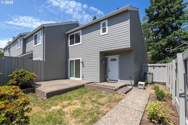 5312 SW Erickson Ave, Beaverton, OR 97005 - rear view of house with a patio