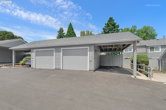 5312 SW Erickson Ave, Beaverton, OR 97005 - view of garage