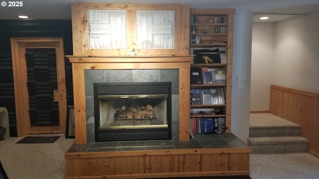 156 Peppermill Rd, Kelso, WA 98626 - detailed view of carpet floors, a tile fireplace, and recessed lighting