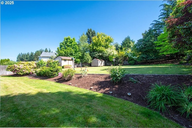 601 NW 110th Way, Vancouver, WA 98685 - view of yard with a shed