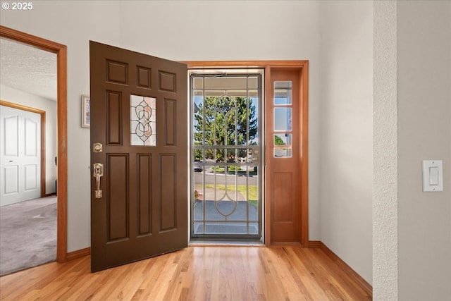 601 NW 110th Way, Vancouver, WA 98685 - entrance foyer featuring light wood-style floors and baseboards