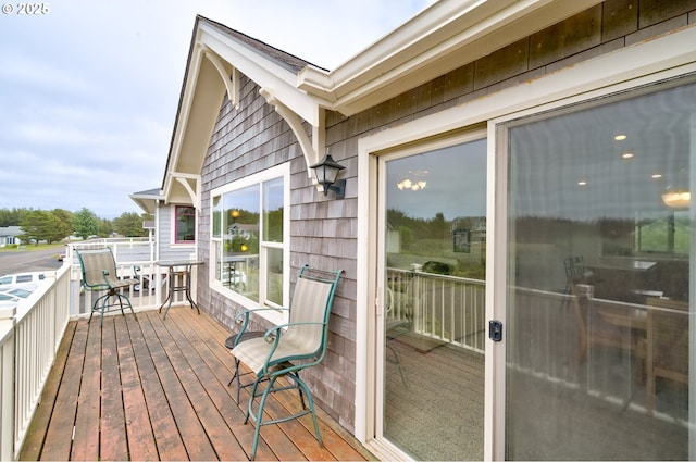315 5th St NW Unit 101, Long Beach, WA 98631 - view of wooden terrace