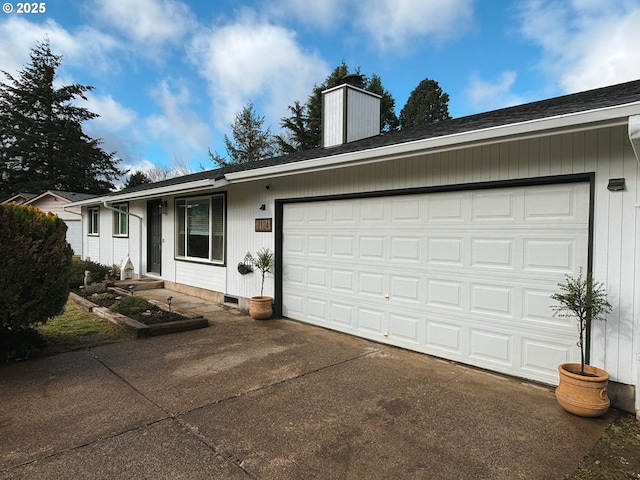 single story home featuring a garage