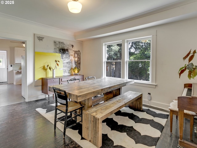 1630 SE 46th Ave, Portland, OR 97215 - dining area with wood finished floors and ornamental molding