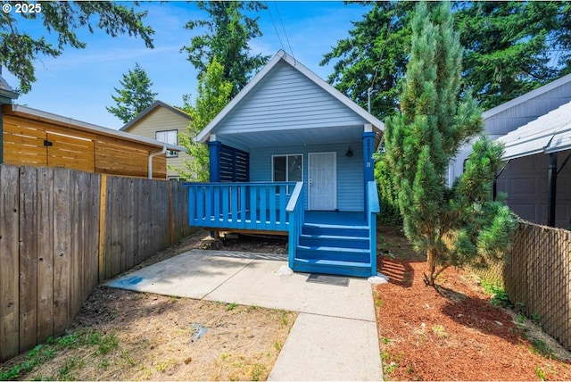 2251 SE 139th Ave, Portland, OR 97233 - view of front of house featuring covered porch