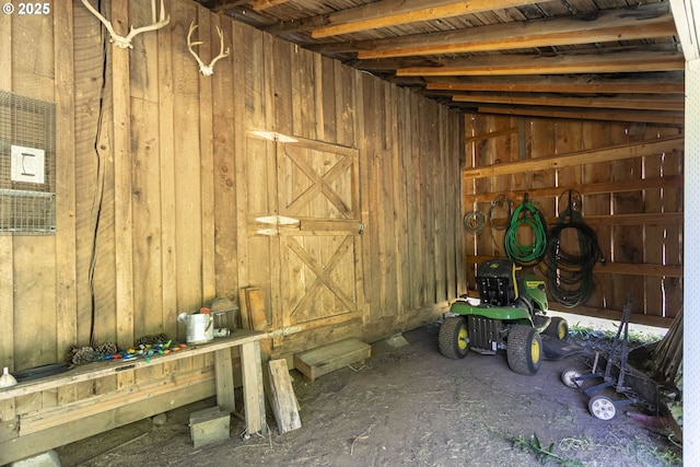 21161 S Upper Highland Rd, Beavercreek, OR 97004 - view of storage