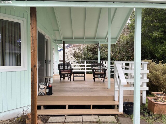 4040 Munsel Creek Dr, Florence, OR 97439 - view of wooden terrace