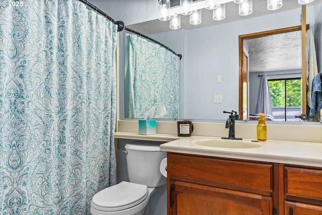650 Harlow Rd Unit 233, Springfield, OR 97477 - full bathroom with toilet, curtained shower, and vanity