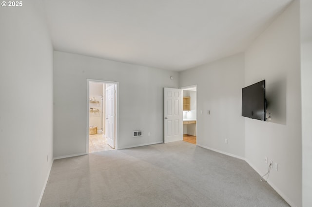 4630 Summerlinn Way W, Linn, OR 97068 - unfurnished bedroom featuring carpet flooring and ensuite bath