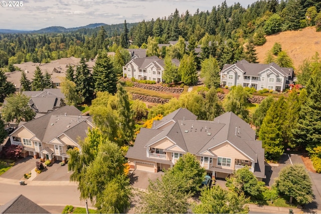 4630 Summerlinn Way W, Linn, OR 97068 - aerial view of residential area featuring a heavily wooded area