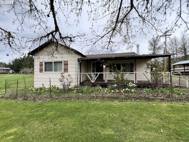 524 Buckhorn Rd, Roseburg, OR 97470 - single story home with a front yard and covered porch