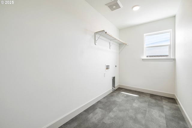534 Grant St, Umatilla, OR 97882 - laundry room featuring hookup for a washing machine, hookup for an electric dryer, and baseboards