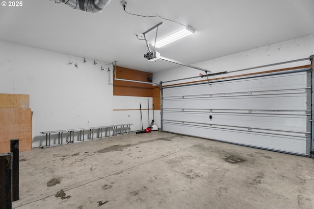 1601 NW 2nd Ave, Battle Ground, WA 98604 - garage with a garage door opener
