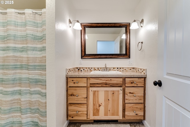 85160 Larson Rd, Eugene, OR 97405 - bathroom featuring vanity and baseboards