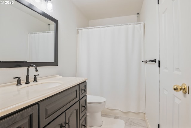 164 Yelton Dr, Longview, WA 98632 - bathroom featuring toilet, a shower with shower curtain, vanity, and marble finish floor