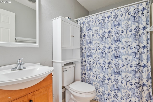 164 Yelton Dr, Longview, WA 98632 - full bathroom featuring toilet, vanity, and a shower with shower curtain