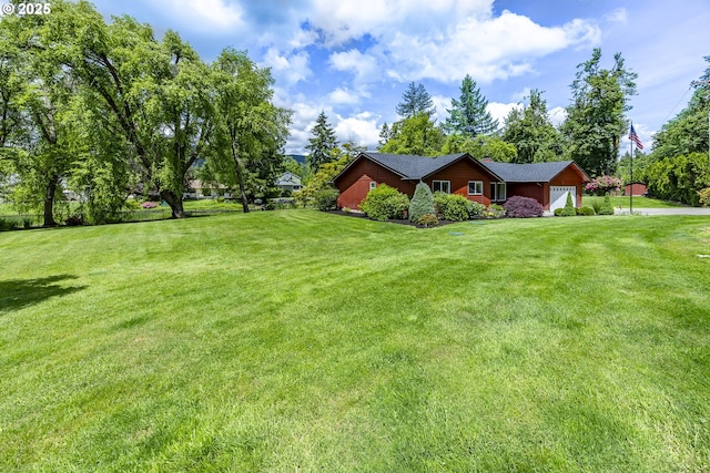 40211 Deerhorn Rd, Springfield, OR 97478 - view of front facade with a front lawn and a garage