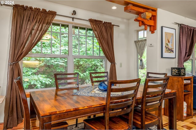 1650 Leatherwood Dr, Eugene, OR 97405 - view of dining room