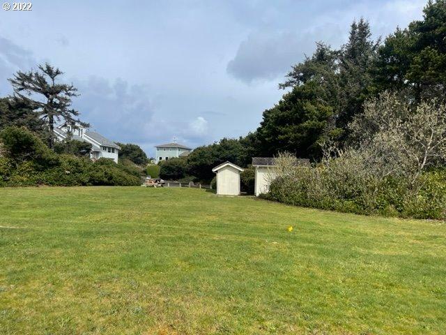Shoreline Dr Unit 116, Florence, OR 97439