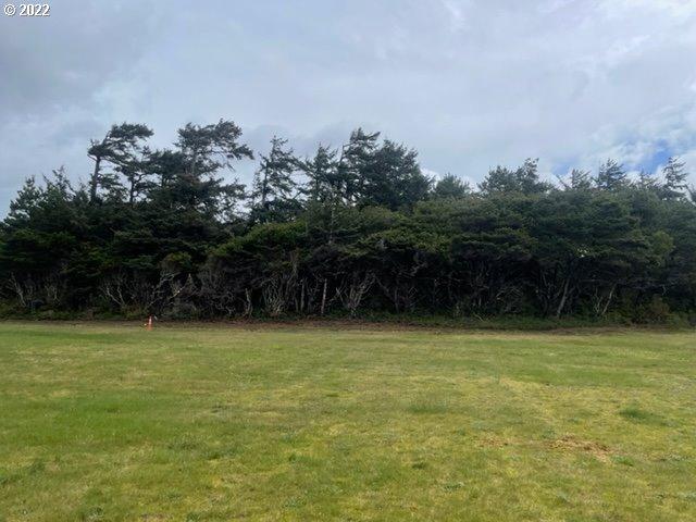 Shoreline Dr Unit 116, Florence, OR 97439