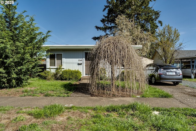 view of front of home